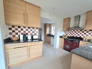 Photo 14- click for photo gallery